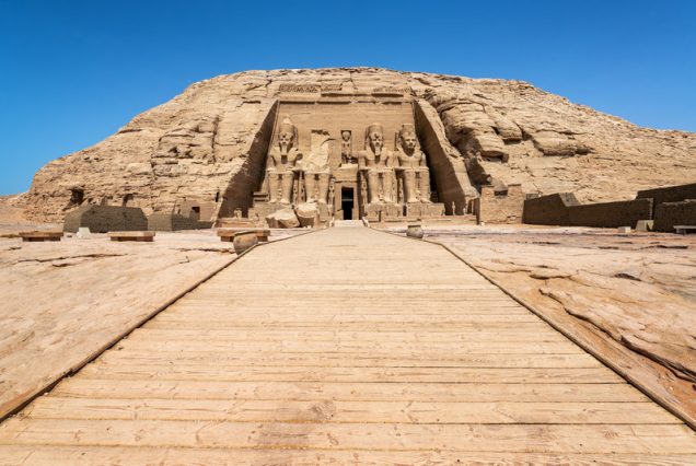 Day tour to abu simbel from aswan by privite car